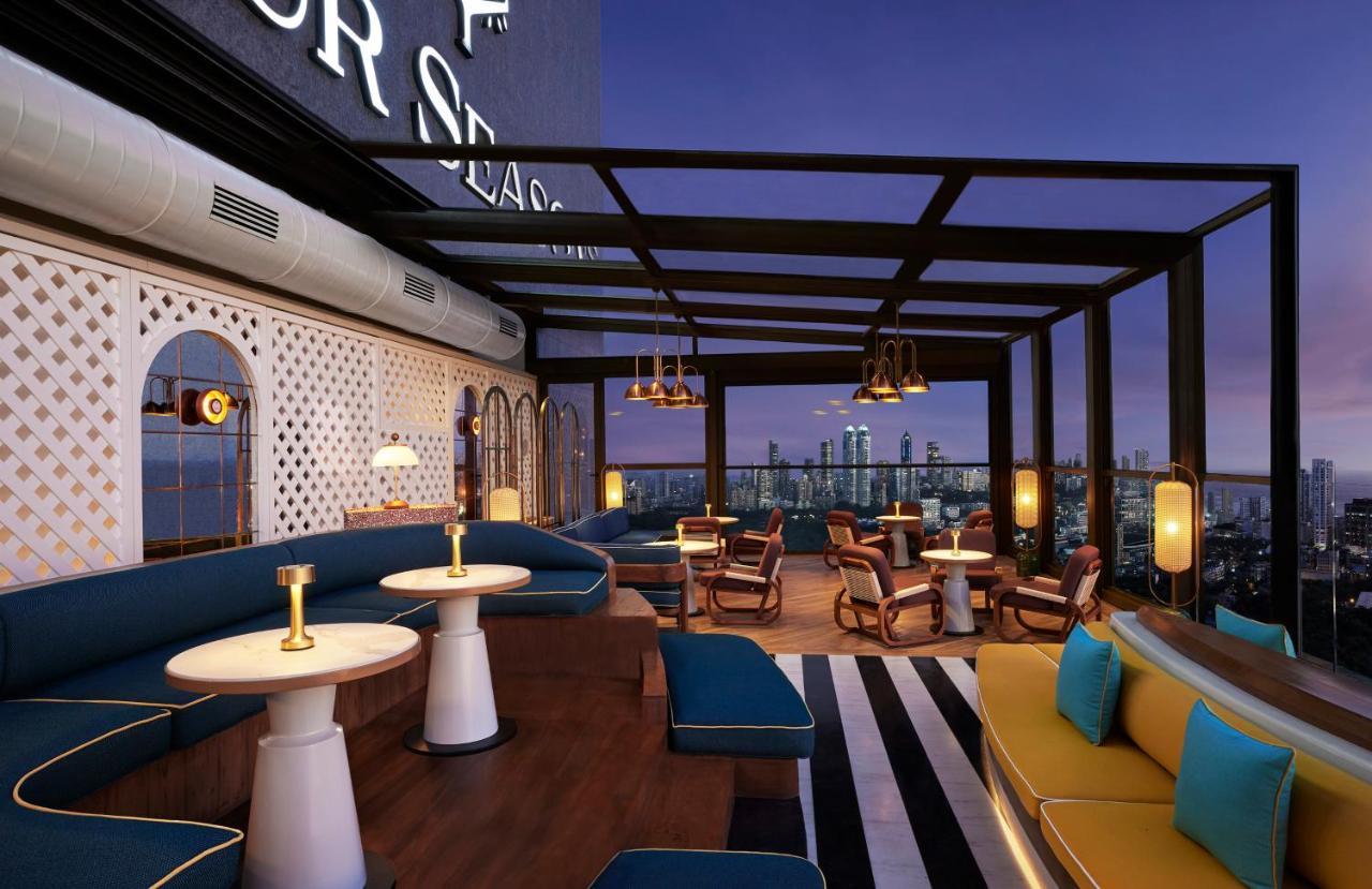 Four Seasons Hotel Мумбаи Экстерьер фото The View