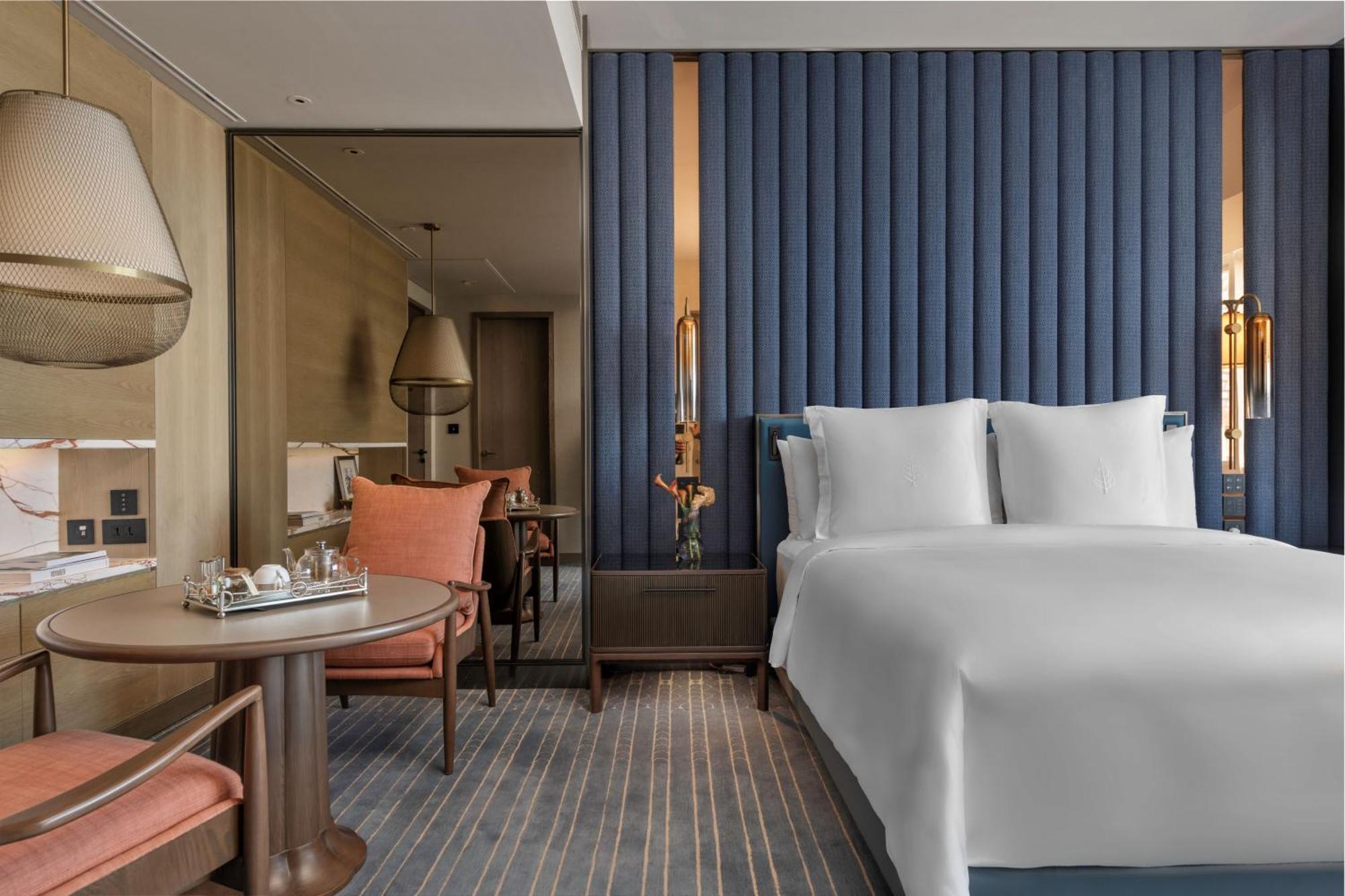 Four Seasons Hotel Мумбаи Экстерьер фото Deluxe Room